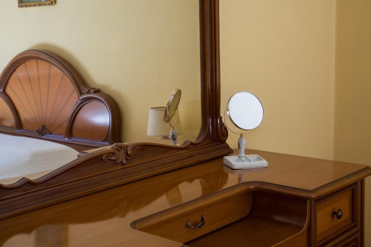 Casa Bettoni Iseo Villa Bagian luar foto